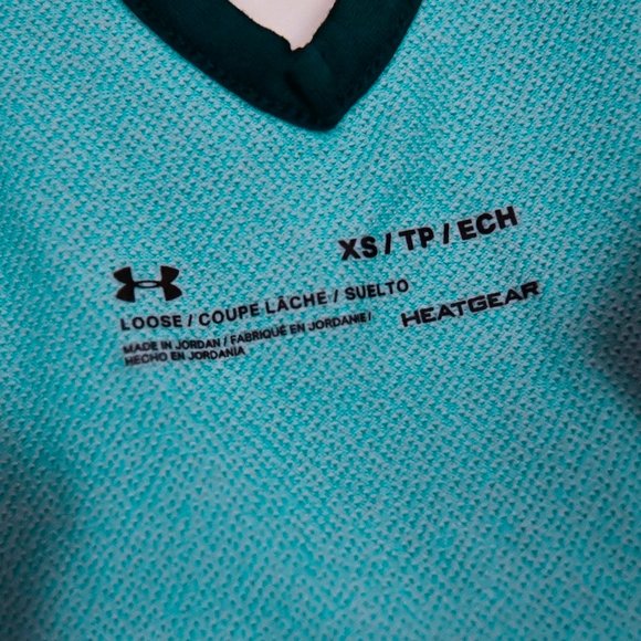 BOGO Under Armor Strappy Low Back Performance Tank - Picture 5 of 5